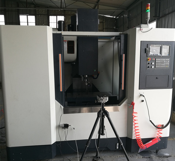 江苏宿迁许总MLV850加工中心发货详情